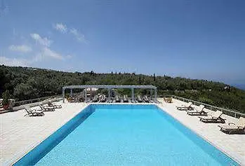 Mira Hotel 3*