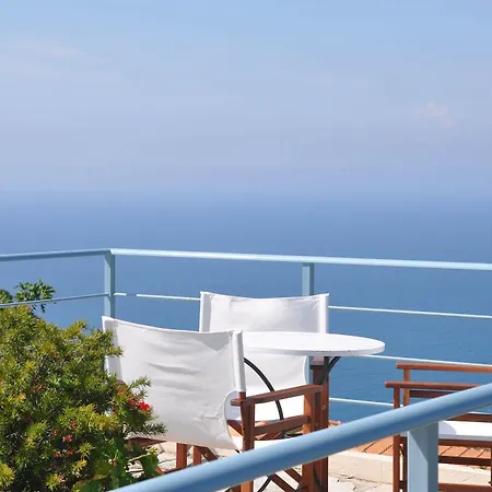 Mira Hotel Agios Ioannis (Lefkada)