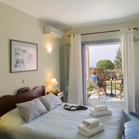 Mira Hotel
