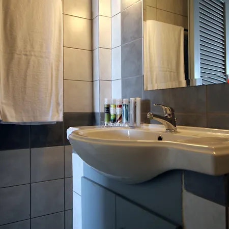 Mira Hotel Agios Ioannis (Lefkada)