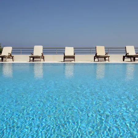 Mira Hotel Agios Ioannis (Lefkada)
