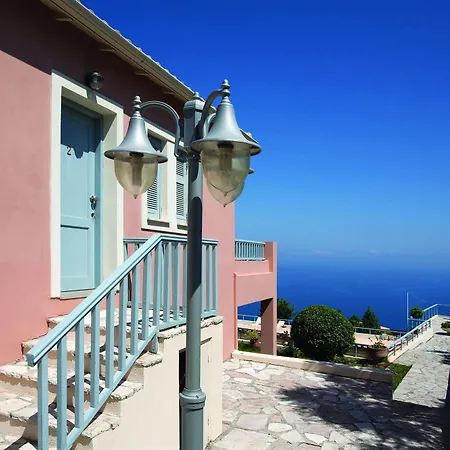 Mira 3* Agios Ioannis (Lefkada)