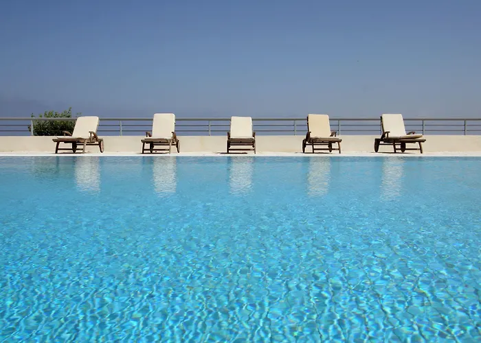 Mira Hotel Agios Ioannis (Lefkada)