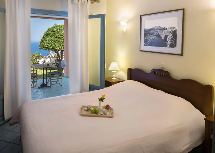 Mira Hotel Agios Ioannis (Lefkada)